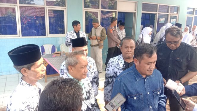 
					Bupati Pemalang Hadiri Konferensi Kerja PGRI Cabang Randudongkal Pemalang Tahun 2024