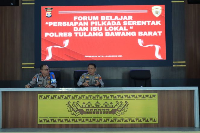 
					Polres Tulang Bawang Barat Polda Lampung Tingkatkan SDM Laksanakan Program Polisi Belajar